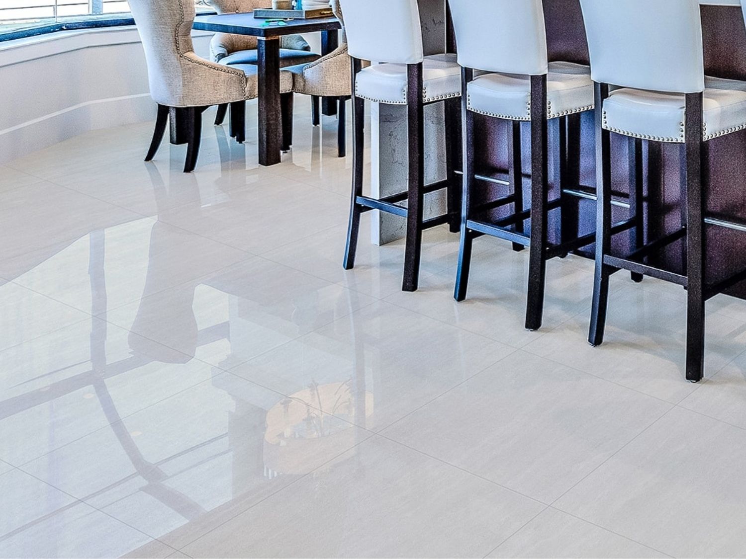 Felicia Grey Ecotec Shiny Glazed, Shiny Tiles For Floor