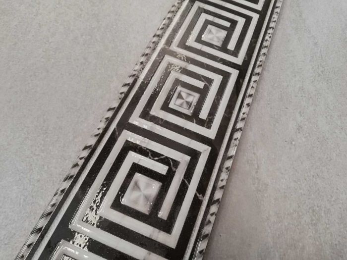 Greka Shiny Ceramic Floor Border - 430 x 90mm